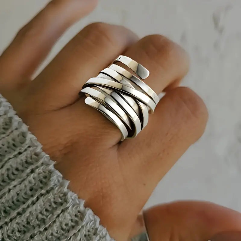 Bague en argent vintage élégante
