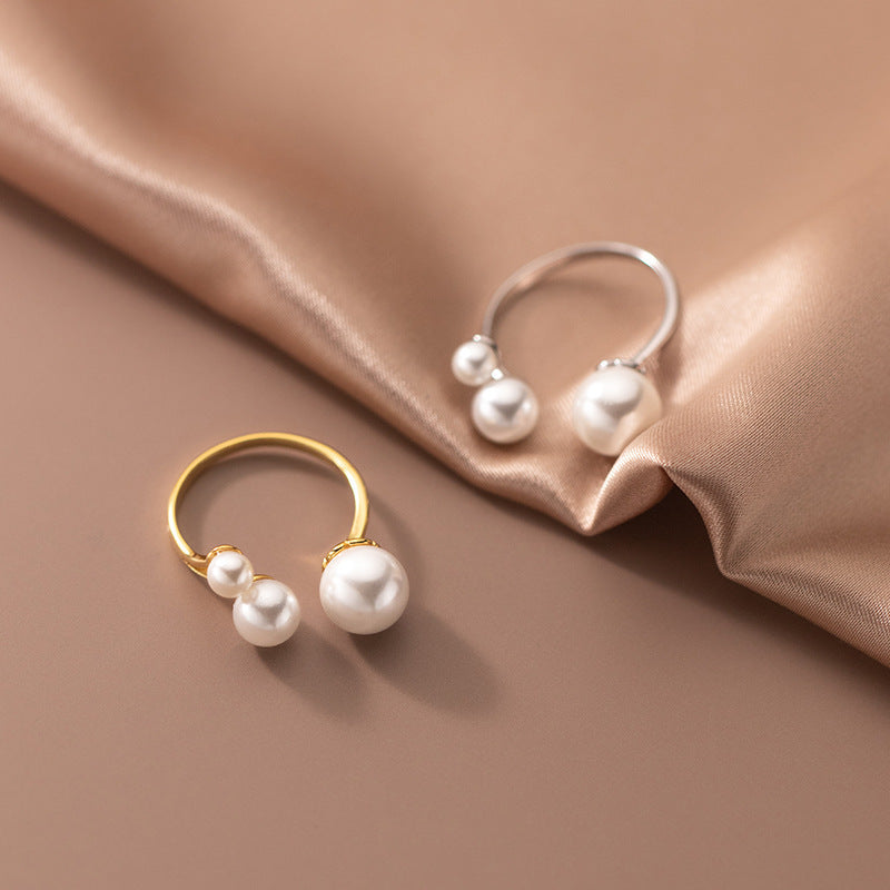 Bague ajustable à trois perles d&