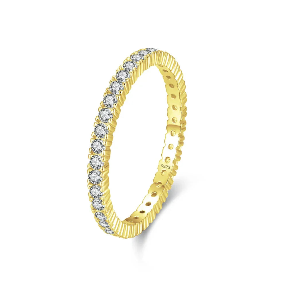 Bague Eternity Minimal Lumineuse