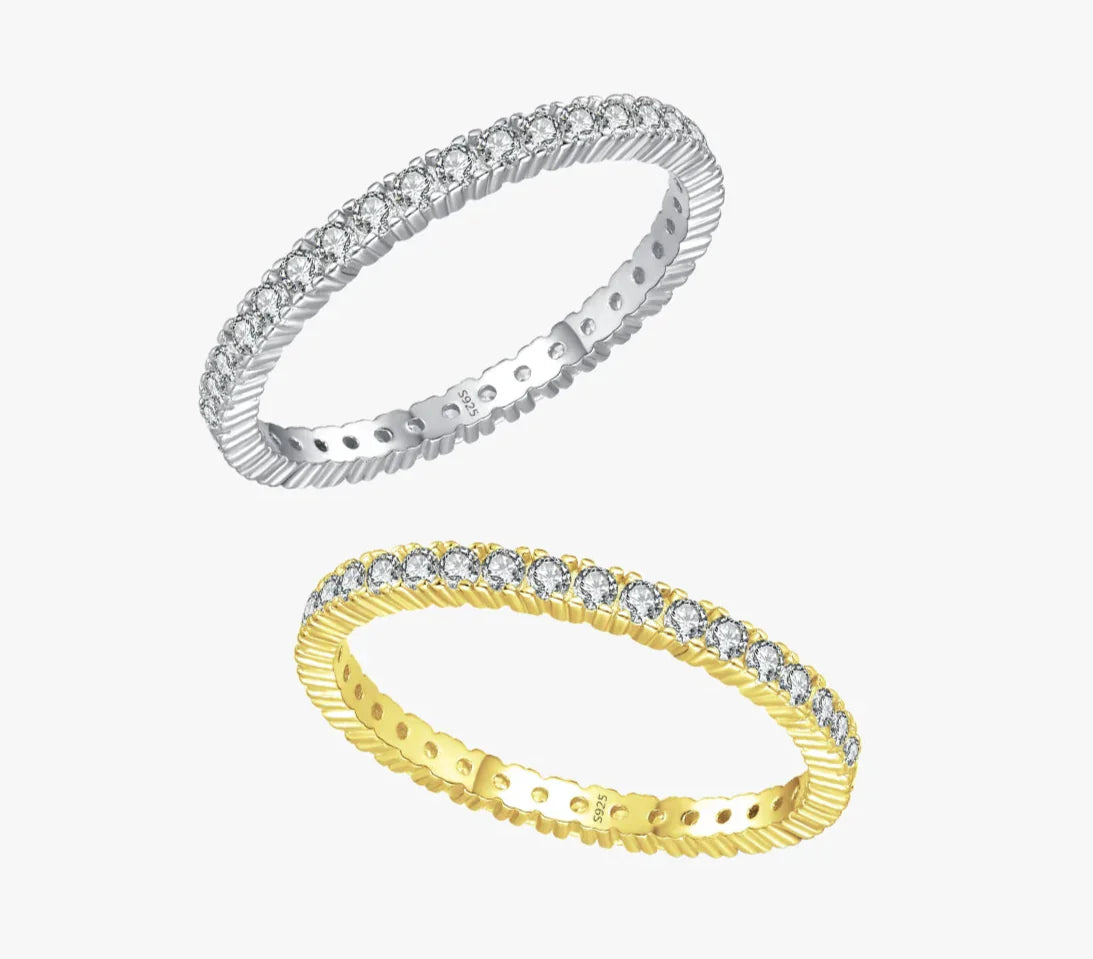 Bague Eternity Minimal Lumineuse