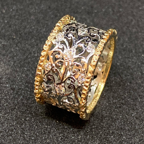 Mika - Bague vintage en zircone et lierre