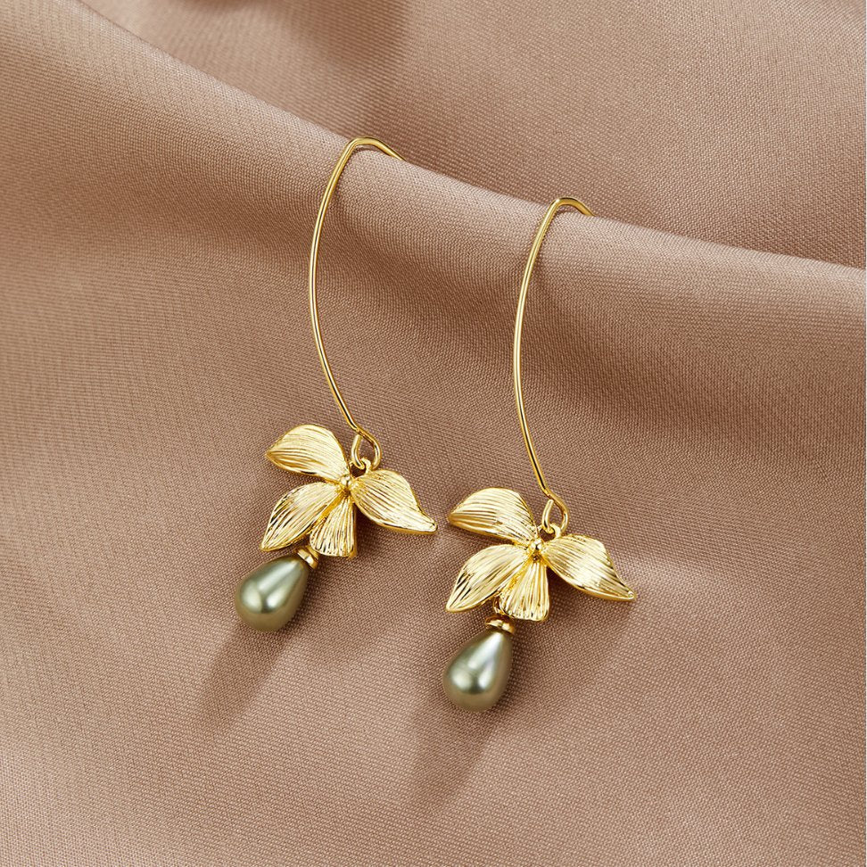 Boucles d’oreilles pendantes Jade Perle et Pétale