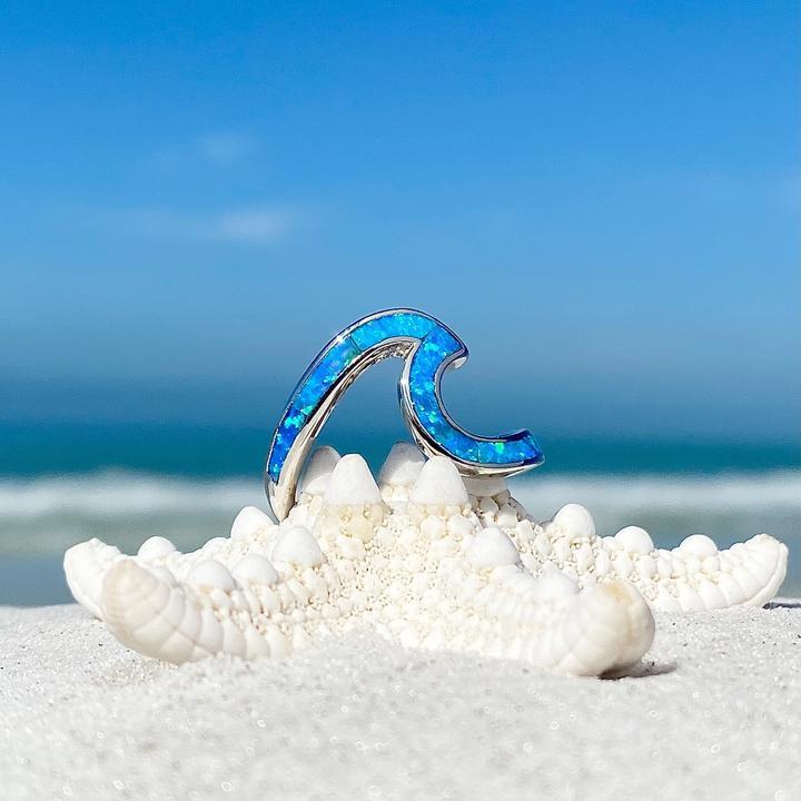 Bague Onda en argent avec opale bleue