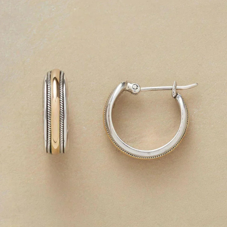 Vintage silver earrings from the Golden Line collection