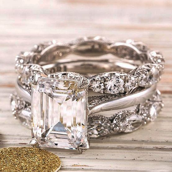 Bague vintage argentée brillante