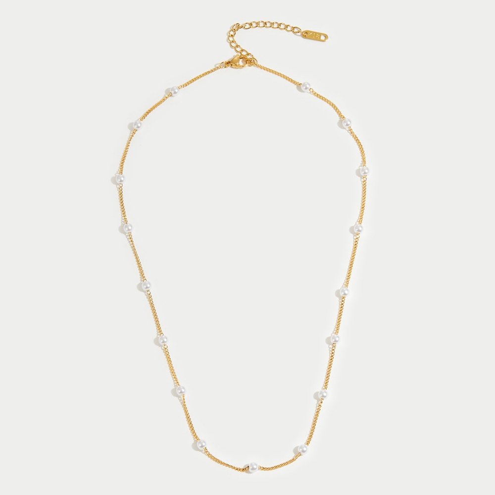 Collier en or pur avec perles